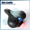 Saddles Seat Bike Saddle With Tail Light Big Butt Cushion Stöttabsorberande andningsbar vattentät mjuk vägcykeltillbehör 0131