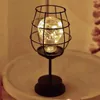 Luces de noche Lámparas de mesa Led Romántico Retro Hueco Arte del hierro Pentagrama Forma de copa de vino Luz para la decoración del dormitorio del hogar