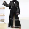 Abbigliamento etnico Moda musulmana Cardigan in pizzo nero a pois bianchi Abito da donna islamico turco Arabia Saudita Gonna Ramadan Abaya Marocco