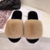 Chaussons à semelle souple coton femmes automne et hiver 2023 Style vêtements d'extérieur en peluche chaussures à fond plat intérieur demi-glisser femmes