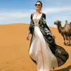 Этническая одежда Рамадан Кафтан Дубай 2PCS Абая устанавливает индейку Ислам мусульманский арабский длинные платья