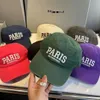 Ball Caps marka mody Paris Casualna para bazowa bawełniana litera haft regulacyjny uliczny modny trend mężczyźni kobiety szczyt czapki g230201