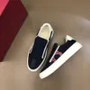 Designer Chaussures Trainers Chaussures 5 couleurs confortables Cuir Cuir Luxury Mens Party Sports Casual Sneaker 2023 Fashion Men Fast Ship Mjklyg00000002