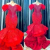 EBI Arabic Aso Mermaid Red Prom Dresses Lace Pärled Feather Evening Formal Party Second Reception Birthday Engagement Gowns Dress ZJ