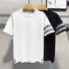 T-shirt da uomo Moda estiva Abbigliamento uomo Stile punk T-shirt da uomo retrò O-collo Maniche corte con rifiniture a righe Comode magliette semplici e sottili Y2302