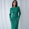 Sıradan Elbiseler 2023 Bahar Katı Pileli Vintage O Boyun Tam Bir Çizgi Uzun Kollu Kadın Elbise Zarif Retro Mizaç