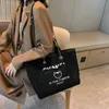 Chanei 여성 패션 핸드백 지갑 토트 백 큰 로고 캔버스 숄더백 체인 PU 조합 어깨 끈 맨 위 손잡이 SATC282G