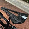 Selles 3D imprimé nid d'abeille coussin de siège de vélo confortable selle de vélo de route de montagne pièces résistantes à l'usure professionnelles 0131