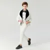 Abiti Ragazzo Abiti Abito formale per ragazzo Costume Abito jacquard bianco da ragazzo Flower Boys Abito formale Abito da sposa per bambini Tuxedo 230131