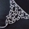 Braccialetti a maglie Fiore di strass di lusso Bracciale da sposa Anello da dito Catena posteriore Matrimonio Avvolto in cristallo