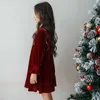 Kızın 2023 Yeni Yıl Bebek Giysileri Kızlar Pamuk Kadife Prenses Elbise Nakış Uzun Kollu Kırmızı Elbiseler Partisi #7195 0131