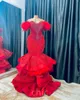2023 Arabisch Aso Ebi Meerjungfrau Rote Ballkleider Spitze Perlen Feder Abend Formale Party Zweiter Empfang Geburtstag Verlobungskleider Kleid ZJ202