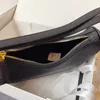 Мини-сумка Hobo из натуральной кожи Saffiano с регулируемой кожаной ручкой, металлическая фурнитура, принт, нейлоновая подкладка, женская модная сумка, кожаная бирка