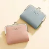 Portefeuilles Fashion Solid Color Short Clutch Small Pu Leather Women Munt Portemones Dames eenvoudige mini -kaarthouder Travel Vrouw Y2301