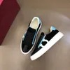 Designer Chaussures Trainers Chaussures 5 couleurs confortables Cuir Cuir Luxury Mens Party Sports Casual Sneaker 2023 Fashion Men Fast Ship Mjklyg00000002