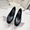 أحذية سوداء للسيدات ، أحذية شقة أحذية غير رسمية ، أحذية جلدية حقيقية ، مصمم فاخر مصمم مضاد للانزلاق