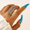 Clusterringen Vintage Silver Color Leaf Single Ring For Women Alloy Metal Geoemtric Party Boheemse sieraden Groothandel Anillo 17860