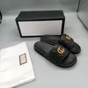 Designer glider kvinnor man tofflor märke sandaler äkta läder flip flop lägenheter glida avslappnade skor sneakers stövlar av fen 009