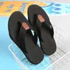 Slippers Summer Men Flip Flips Massage Sapates à prova de derrapagem de boa qualidade Sapatos de sola dupla macia confortável de tamanho grande macho