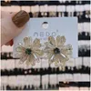 Stud Fashion Jewelry Light Luxury Crystal Daisy Flower Earrings S925 Sier Post Niche Design Drop Delivery DHWDZ