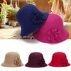 Berets 2023 Ladies Winter Vintage Elegant Solid Color Wool Flower Felt Bowler Hats Cloche Bucket Cap