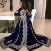 Classic Moroccan Kaftan Evening Dresses Dark Navy Satin Long Sleeves Lace Applique A-Line Arabic Dubai Abaya Elegant Muslim Women Celebrity Party Dress Prom Gowns