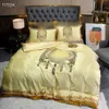 Роскошные дизайнерские наборы постельных принадлежностей для Queen 4pcs/Set Gold Pattern Printed Satin Size Size Cover Cover Sheet Pillowcases 2023