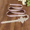 Bröllopssashes Trixy S348 Luxury Rhinestones Bridal Belt Crystal Pearls Ribbons brudtärna klänningar Tillbehör