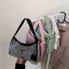 QWERTYUI45 KLUCHTBAGS MERK Designer Bling Diamond schoudertassen voor dames dame pu leer kleine onderarm tas mode ritssluiting vrouwelijke avondtas 020223H