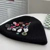 Beanie nieuwigheid Knoppen vrouwelijke funky hoed winter warm gebreide schedcaps unisex y2k mode dames gebreide motorkap