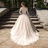 Trouwjurk andere jurken elegante lange mouwen kanten appliques 2023 tuin champang van de schouder v-neck a-line knop rug bruidsjurko