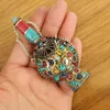 Pendanthalsband SN206 Vintage Tibetan Collectibles Nepal Handgjorda mässing Turkoises Lapis Colorful Stone Stor snusflaska