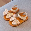 Flickor 2021 Sommarn New Children's Korean Baby Bowknot Soft Bottom Fashion Non-Slip Princess Shoes Sandaler E05104 0202