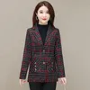 Vestes pour femmes veste élégante hauts d'âge moyen mère âgée printemps automne manteau à carreaux simple boutonnage mince vêtements d'extérieur décontractés Fe