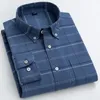 メンズカジュアルシャツストライプの格子縞の長袖オックスフォードシングルパッチポケット標準フィット快適な100％コットンボタウンシャツ230202