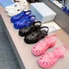 Designer sandalen zachte kooi rubberen sandalen dames enkelriem gespogschoenen wit roze sandalen letter afdrukblok hak slippers zwart blauw