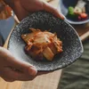 Tallrikar 6 tum japansk kreativ triangel snackplatta efterrätt sallad middag koreansk restaurang kimchi dagliga bordsartiklar