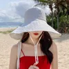 Шляпа шляпы широких краев ведро Япония и Южная Корея Большой Женские Женские Весенние Лето Складываемое путешествие солнце Сплошное цветовое рыбак 230201