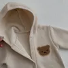 Rompers Roupas de bebê outono e inverno lã de lã de macacão nascida bote urso desenho animado mantém o casaco quente roupas de menina 230202