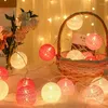 سلاسل 20 LED Cotton Ball String Lights Fairy for Battery أو USB Light Light Indoor Christmas Wedding Decor