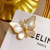 Brooches Brooch Fashion Beauty Women Gold Color Zinc Alloy Crystal Exquisite Flower Butterfly Insect Pins Party Gift Man