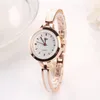 Zegarek zegarków na rękę dla kobiet 2023 Sprzedawanie produktów niszowych Bransoletka JW Ladies kwarc mody