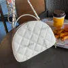 Designer de luxe Cross Body Half Moon Vantiy Sacs avec des bacs à poignée supérieure ghw épaule multi-pochette extérieur sacoche multi-pochette sac à main 20x6.5x15cm blanc noir