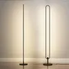 Golvlampor nordisk minimalism lampa enkel svart fotomkopplare ledljus sovrum dimbar inomhusbelysning dekoration