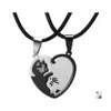 Pendant Necklaces Animal Black White Cat Stitching Necklace Simple Friendship Gift Heart Shape Gold Cute Couple Jewelry Drop Deliver Dhblw