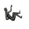 Decorative Objects Figurines Creative Rock Climbing Man Resin Background Wall Hanging Decoration Sculpture Statue Figures Present Decor Retro 230201