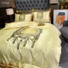 Роскошные дизайнерские наборы постельных принадлежностей для Queen 4pcs/Set Gold Pattern Printed Satin Size Size Cover Cover Sheet Pillowcases 2023