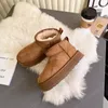 Kvinnor Australien stövlar Tazz Tasman Designer Classic Ultra Es Mini Platform Boot Slippers Fashion Ladies Winter Warm Päls Sheepskin Wool