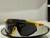 Herren-Sonnenbrille für Damen, neueste Mode, Sonnenbrille, Herren-Sonnenbrille, Gafas de Sol, Glas, UV400-Linse, mit zufällig passender Box, 04W