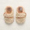 Första vandrare första vandrare 2023 Autumn Winter Baby Shoes Cute Non-Slip Toddler Shoe Children's Thicken Warm Indoor Floor For Boy Girl Party